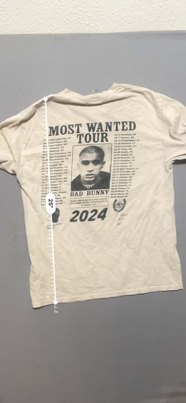 Bad Bunny Most Wanted Tour 2024 Concert Merch T-Shirt Cream Beige Size Medium - Picture 6 of 6